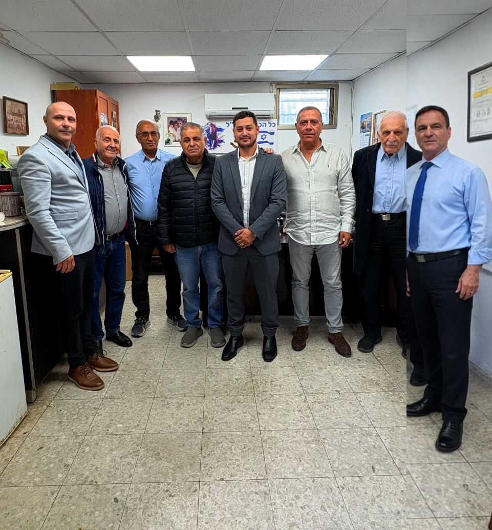 סניף הליכוד בחולון מתלכד מאחורי גל שבתאי