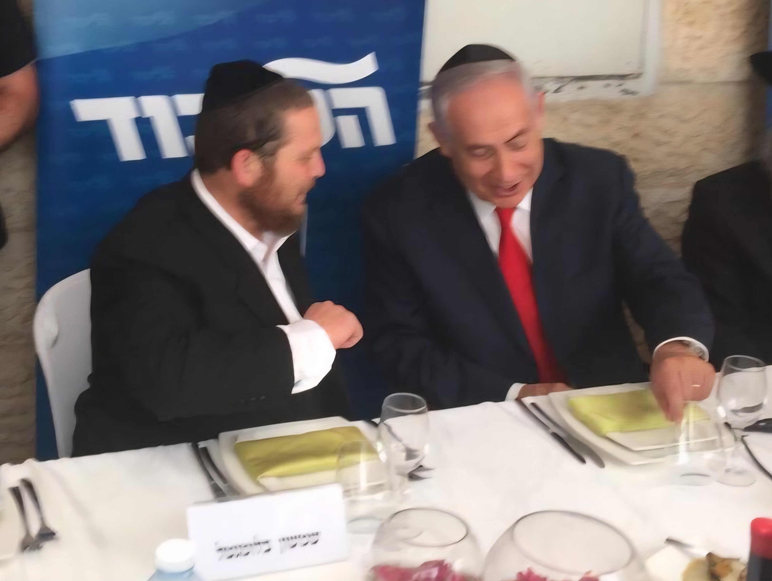 בלומנטל מול כולם – ובדרך לניצחון