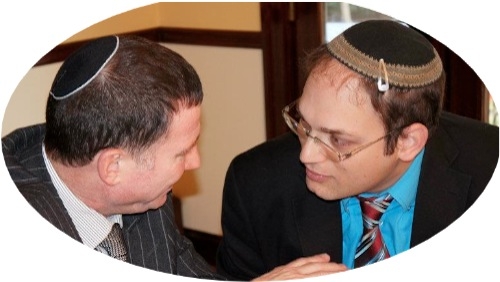 השר אדלשטיין תוקף את הוצאת הכרוזים נגד שופטי ביהמ״ש העליון