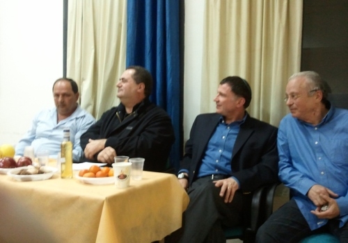 אדלשטיין ודנון : החלטת האיחוד לגבי מודיעין - מגוחכת