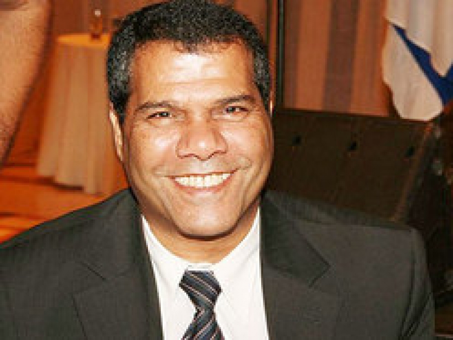 ליכודניק נרתם לאיסוף חומרים לספר זיכרון לעוזי כהן ז