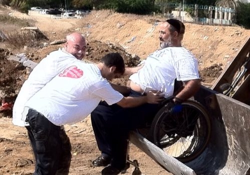 לפיד במילה אחת : אכזבה