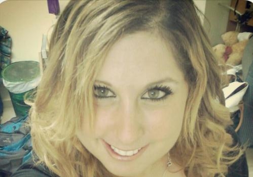 הדר סקה לבנה חוגגת יום הולדת - ליכודניק מאחל מזל טוב