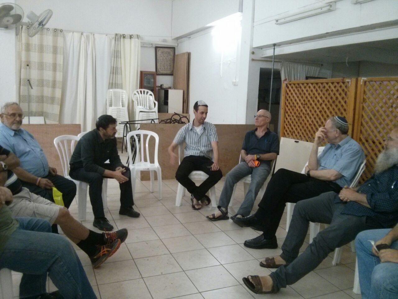 חברי המרכז של פורום דרור בליכוד נערכים לקראת ההצבעה על שינוי שיטת הבחירות הפנימיות בליכוד