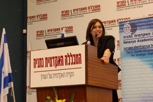 ס. שר החוץ חוטובלי: 