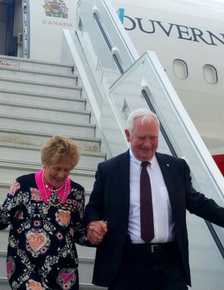 ביקור היסטורי: ס.שר החוץ חוטובלי מארחת את מושל קנדה