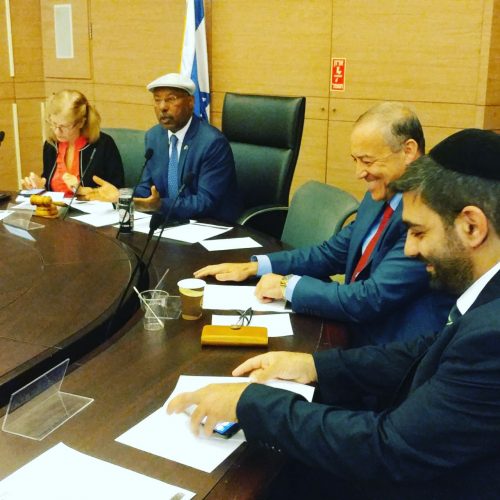 הצלת מוזיאון - מרתף השואה