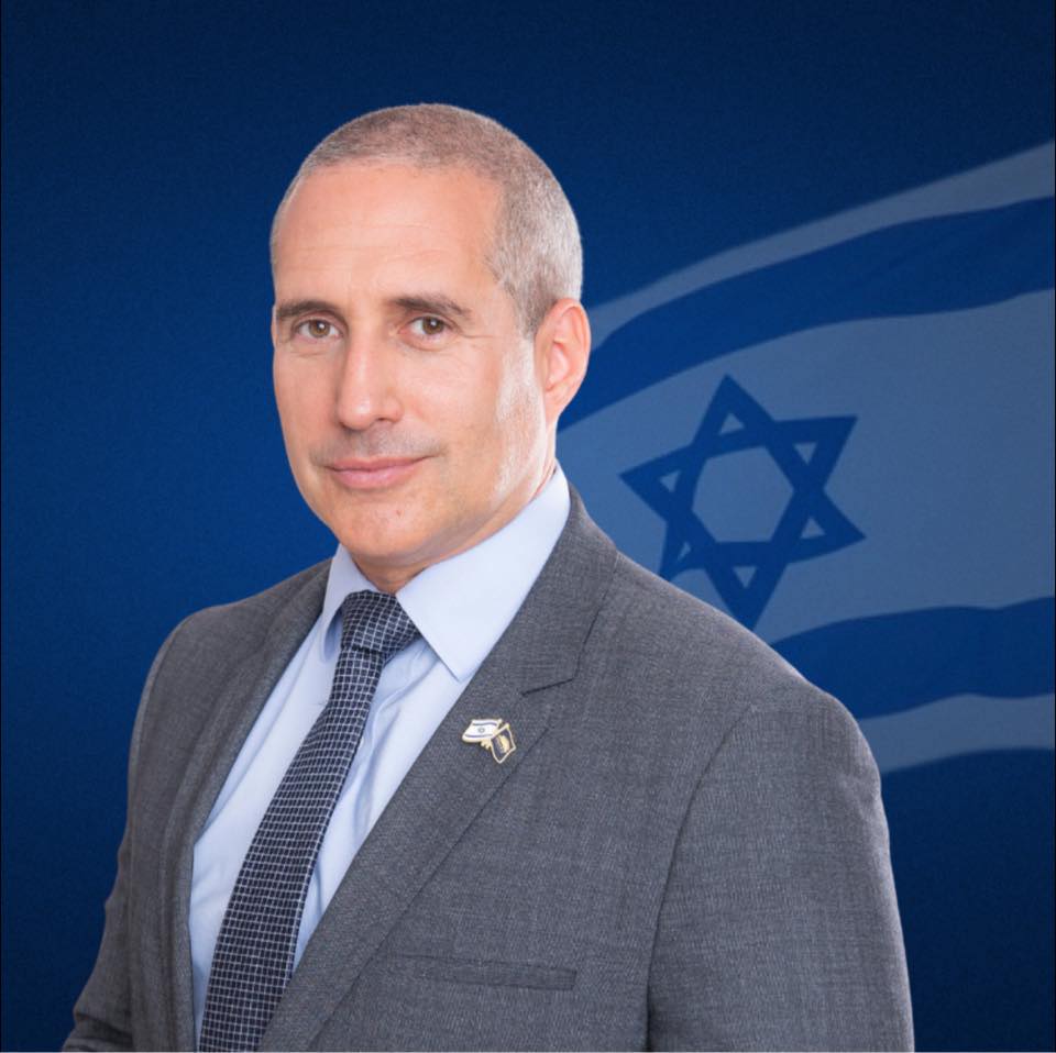 האוצר מחפש כסף קל